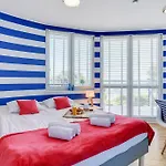 Bed and breakfast Navy Group - Marina Gdansk
