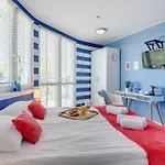 Navy Group - Marina Bed and breakfast Gdansk