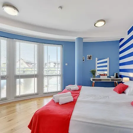 Navy Group - Marina グダニスク