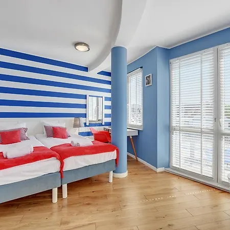 Navy Group - Marina グダニスク