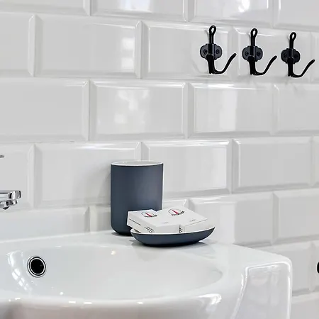 ベッド・アンド・ブレックファスト Navy Group - Marina 3*