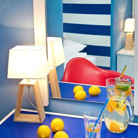 Navy Group - Marina Bed & Breakfast
