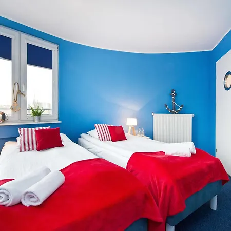 Navy Group - Marina Bed & Breakfast