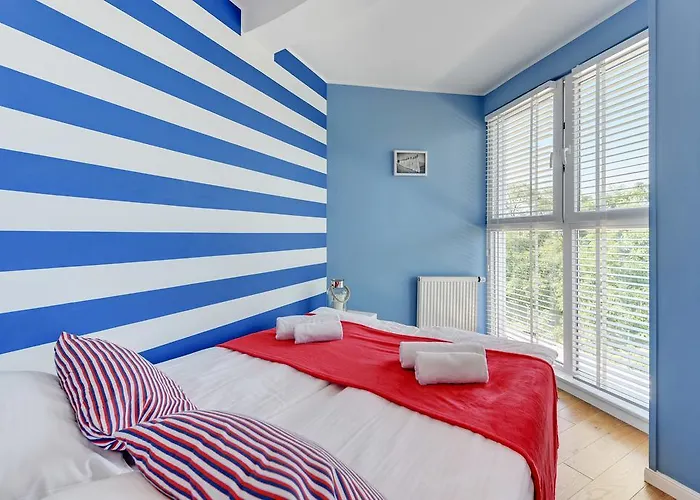 Navy Group - Marina 3*