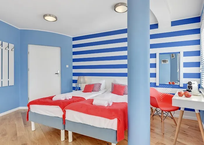 Bed and Breakfast Navy Group - Marina 3*