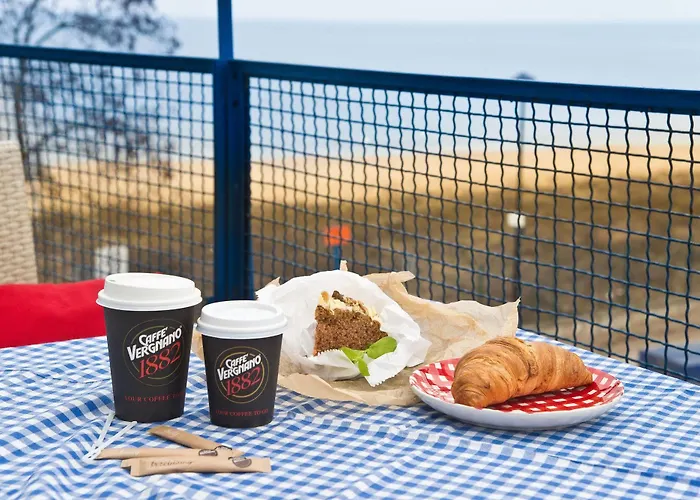 Navy Group - Marina לינה וארוחת בוקר