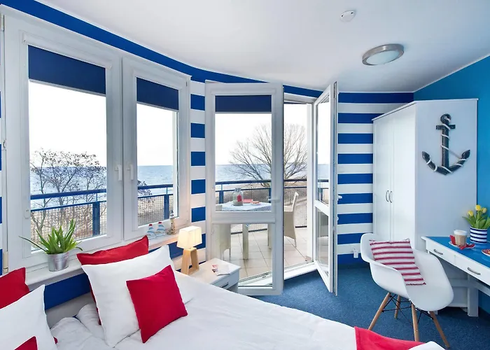 Navy Group - Marina 3*