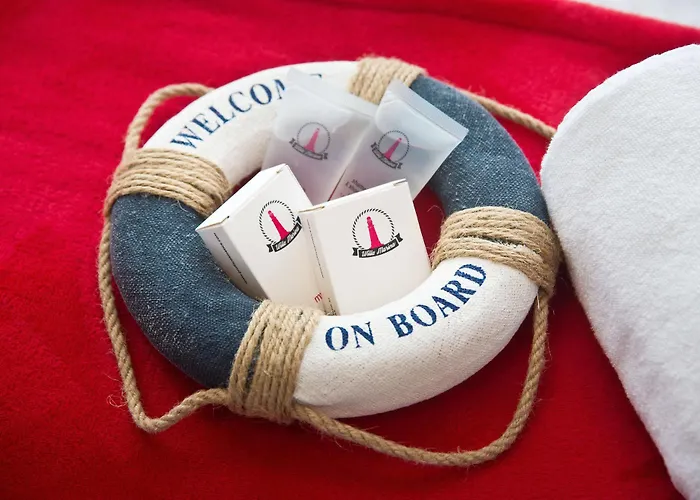 לינה וארוחת בוקר Navy Group - Marina גדנסק