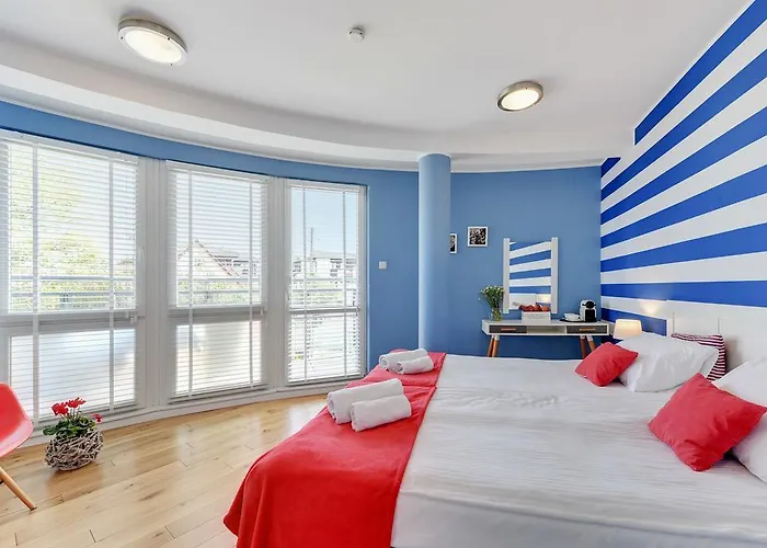 Navy Group - Marina 格但斯克