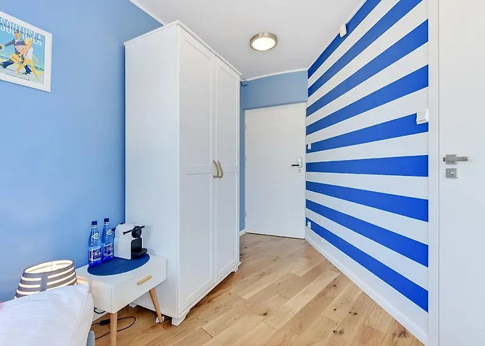 Navy Group - Marina 3* 格但斯克