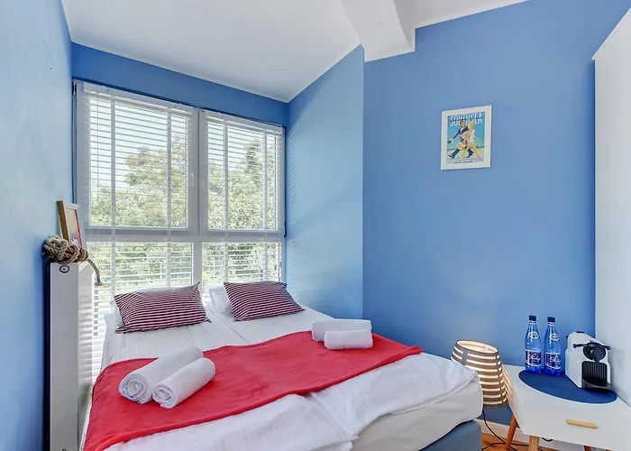 Navy Group - Marina 3*