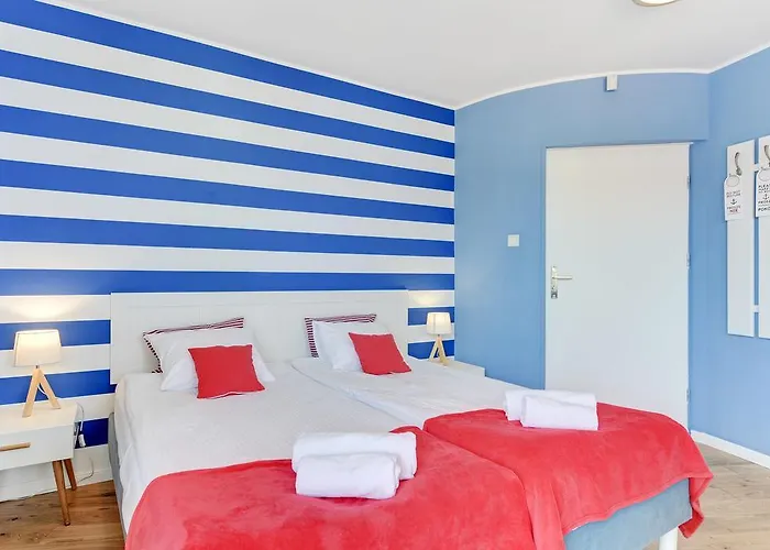 住宿加早餐酒店 Navy Group - Marina 格但斯克