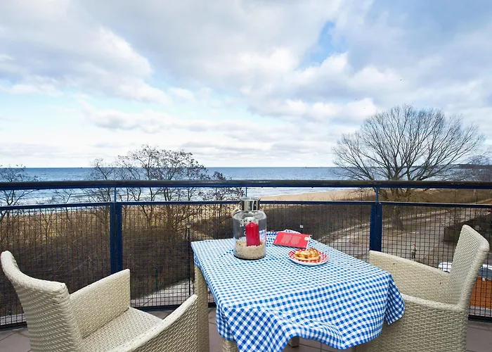 Navy Group - Marina 住宿加早餐酒店 格但斯克